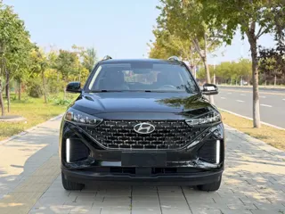 Hyundai ix35 2022 купить из Китая, цена 1 771 000 ₽ — Suifenhe Auto