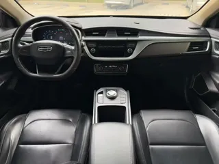 Geely Emgrand 2022 купить из Китая, цена 2 648 000 ₽ — Suifenhe Auto