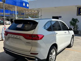 Haval M6 2021 купить из Китая, цена 1 057 000 ₽ — Suifenhe Auto