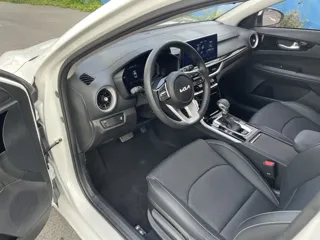 Kia K3 2022 купить из Китая, цена 1 512 000 ₽ — Suifenhe Auto