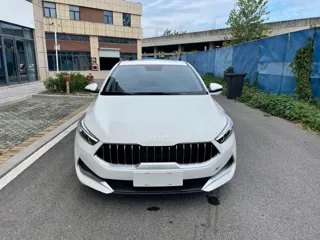 Kia K3 2022 купить из Китая, цена 1 551 000 ₽ — Suifenhe Auto