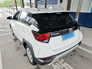 Toyota Yaris 2021 купить из Китая, цена 1 434 000 ₽ — Suifenhe Auto