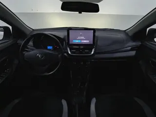 Toyota Yaris 2021 купить из Китая, цена 1 248 000 ₽ — Suifenhe Auto
