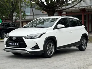 Toyota Yaris 2021 купить из Китая, цена 1 300 000 ₽ — Suifenhe Auto