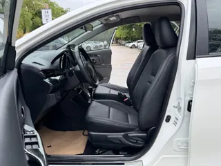 Toyota Yaris 2021 купить из Китая, цена 1 300 000 ₽ — Suifenhe Auto