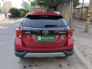 Toyota Yaris 2021 купить из Китая, цена 1 325 000 ₽ — Suifenhe Auto
