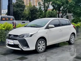 Toyota Yaris 2021 купить из Китая, цена 1 339 000 ₽ — Suifenhe Auto