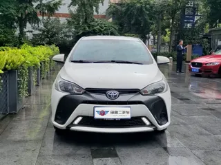 Toyota Yaris 2021 купить из Китая, цена 1 339 000 ₽ — Suifenhe Auto