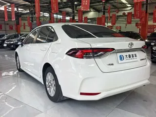 Toyota Corolla 2023 купить из Китая, цена 1 389 000 ₽ — Suifenhe Auto