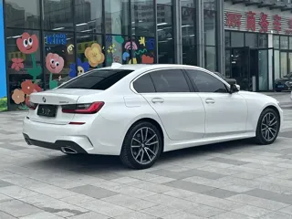 BMW 3-Series 2021 купить из Китая, цена 2 649 000 ₽ — Suifenhe Auto