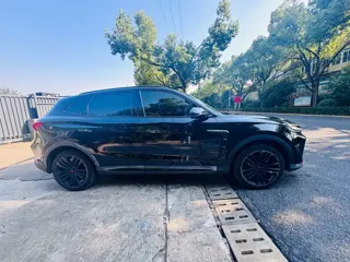 Roewe Marvel R 2021 купить из Китая, цена 2 793 000 ₽ — Suifenhe Auto