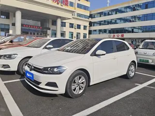 Volkswagen Polo 2021 купить из Китая, цена 1 407 000 ₽ — Suifenhe Auto