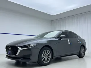 Mazda Mazda3 2022 купить из Китая, цена 1 623 000 ₽ — Suifenhe Auto