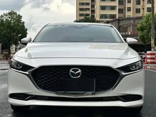 Mazda Mazda3 2021 купить из Китая, цена 2 073 000 ₽ — Suifenhe Auto