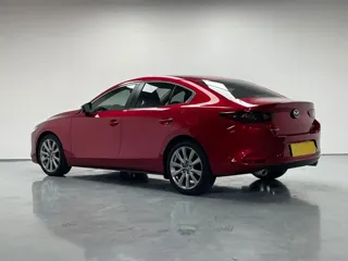 Mazda Mazda3 2022 купить из Китая, цена 1 675 000 ₽ — Suifenhe Auto