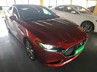 Mazda Mazda3 2022 купить из Китая, цена 1 784 000 ₽ — Suifenhe Auto