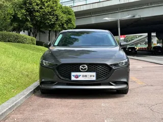 Mazda Mazda3 2022 купить из Китая, цена 1 740 000 ₽ — Suifenhe Auto