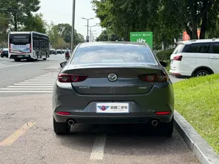 Mazda Mazda3 2022 купить из Китая, цена 1 740 000 ₽ — Suifenhe Auto