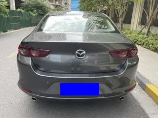 Mazda Mazda3 2022 купить из Китая, цена 1 793 000 ₽ — Suifenhe Auto