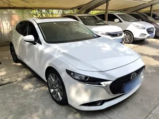 Mazda Mazda3 2022 купить из Китая, цена 1 740 000 ₽ — Suifenhe Auto