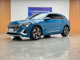 Audi e-tron 2022 купить из Китая, цена 5 263 000 ₽ — Suifenhe Auto