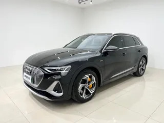 Audi e-tron 2022 купить из Китая, цена 5 208 000 ₽ — Suifenhe Auto