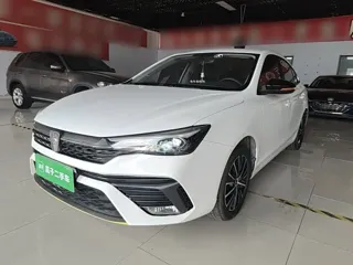 Roewe i5 2023 купить из Китая, цена 972 000 ₽ — Suifenhe Auto