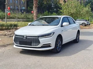 BYD Qin 2023 купить из Китая, цена 1 273 000 ₽ — Suifenhe Auto