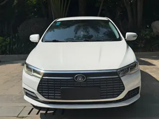 BYD Qin 2023 купить из Китая, цена 1 369 000 ₽ — Suifenhe Auto