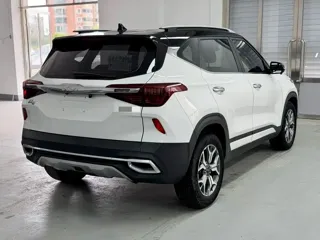 Kia KX3 2022 купить из Китая, цена 1 755 000 ₽ — Suifenhe Auto