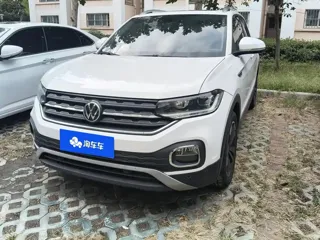 Volkswagen Tacqua 2023 купить из Китая, цена 1 398 000 ₽ — Suifenhe Auto