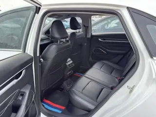 Geely Emgrand 2022 купить из Китая, цена 1 024 000 ₽ — Suifenhe Auto