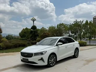 Geely Emgrand 2021 купить из Китая, цена 1 300 000 ₽ — Suifenhe Auto