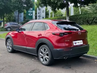 Mazda CX-30 2021 купить из Китая, цена 2 135 000 ₽ — Suifenhe Auto