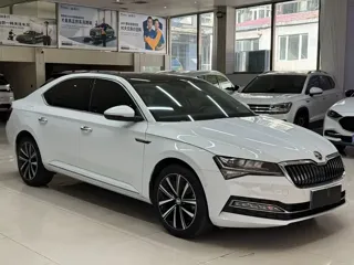 Skoda Superb 2024 купить из Китая, цена 2 892 000 ₽ — Suifenhe Auto