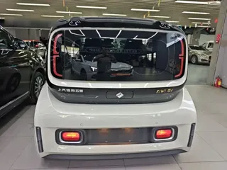 Baojun KiWi EV 2021 купить из Китая, цена 1 010 000 ₽ — Suifenhe Auto