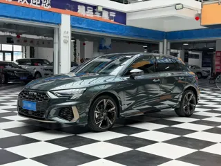 Audi A3 2023 купить из Китая, цена 1 953 000 ₽ — Suifenhe Auto