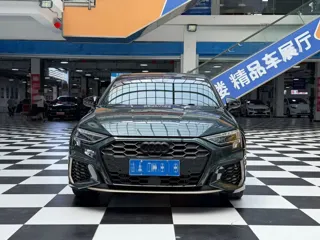 Audi A3 2023 купить из Китая, цена 1 953 000 ₽ — Suifenhe Auto