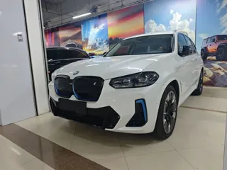 BMW iX3 2021 купить из Китая, цена 4 508 000 ₽ — Suifenhe Auto