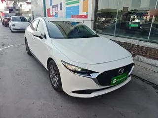 Mazda Mazda3 2022 купить из Китая, цена 1 650 000 ₽ — Suifenhe Auto
