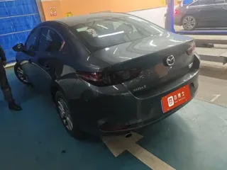 Mazda Mazda3 2022 купить из Китая, цена 1 795 000 ₽ — Suifenhe Auto