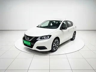 Nissan Tiida 2020 купить из Китая, цена 1 482 000 ₽ — Suifenhe Auto