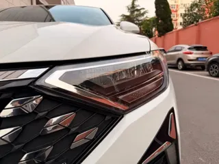 Volkswagen Jetta 2023 купить из Китая, цена 1 607 000 ₽ — Suifenhe Auto