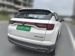 Changan CS35 Plus 2022 купить из Китая, цена 1 155 000 ₽ — Suifenhe Auto