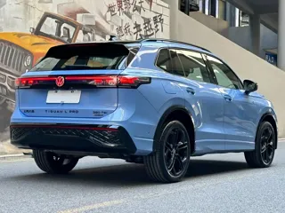 Volkswagen Tiguan 2025 купить из Китая, цена 4 534 000 ₽ — Suifenhe Auto