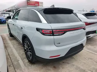 Leapmotor C11 2022 купить из Китая, цена 3 800 000 ₽ — Suifenhe Auto