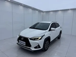Toyota Yaris 2022 купить из Китая, цена 1 482 000 ₽ — Suifenhe Auto