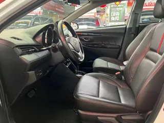Toyota Yaris 2023 купить из Китая, цена 1 430 000 ₽ — Suifenhe Auto