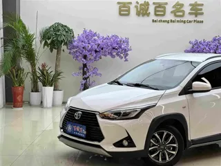 Toyota Yaris 2022 купить из Китая, цена 1 350 000 ₽ — Suifenhe Auto