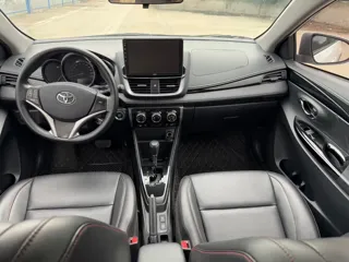 Toyota Yaris 2023 купить из Китая, цена 1 403 000 ₽ — Suifenhe Auto
